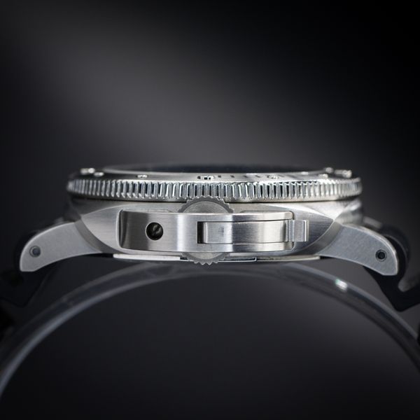 Panerai Submersible PAM02223